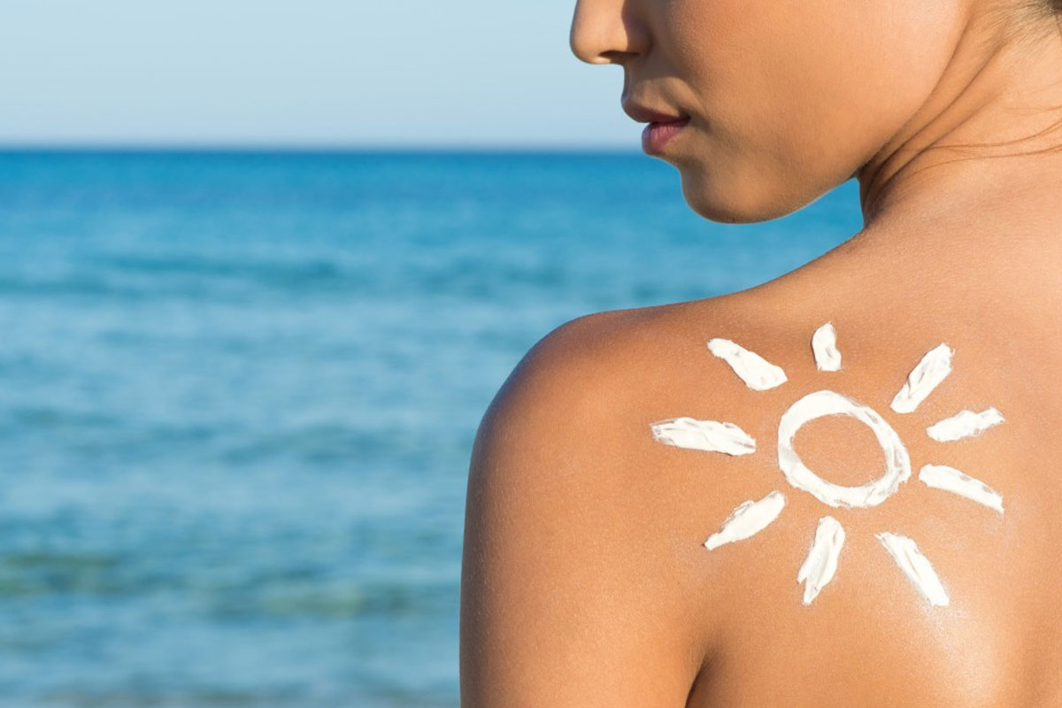 Protect-Your-Skin-From-The-Sun-With-Astaxanthin